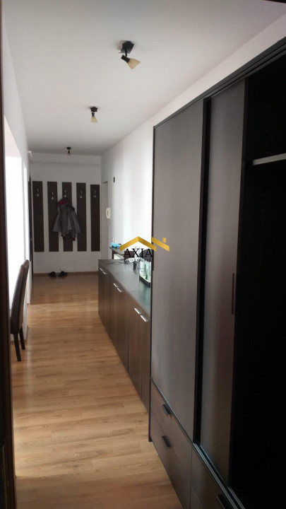 Apartament 2 camere 60 mp + 17 mp balcoane- zona Eroilor 