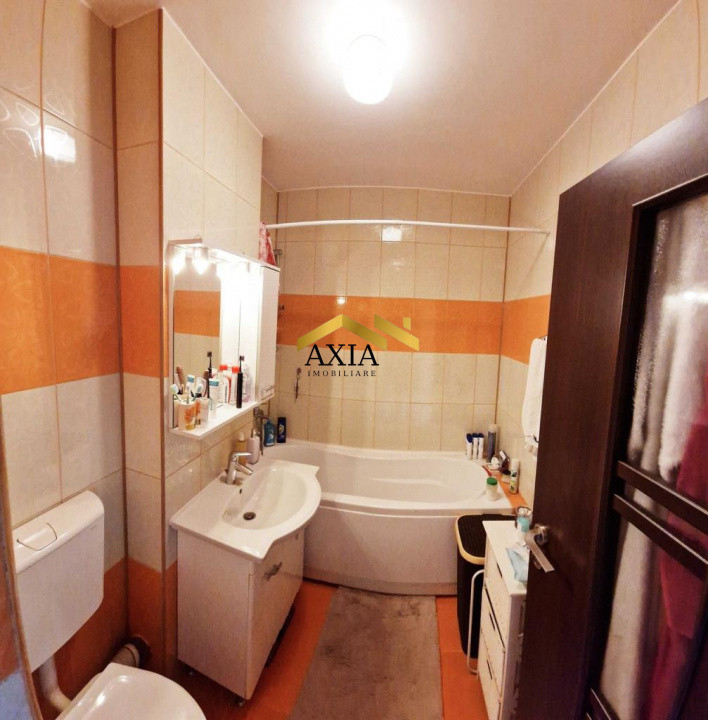 Apartament 3 camere, 61 mp, zona Terra!