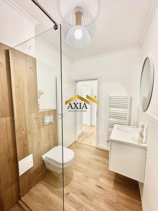 Apartament finisaje de lux, zona Terra!