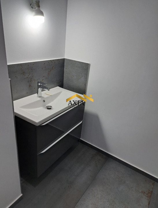 Vând apartament 2 camere – Florești, zona Cetatii