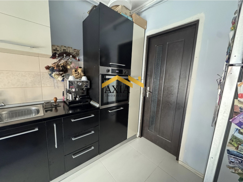 Apartament cu 2 camere și 2 parcări incluse în preț - zona Terra, Florești 