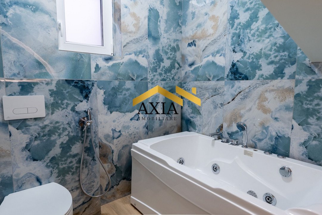Duplex la cheie, 87 mp, terasa, curte de 90 mp, zona Casa Zanelor!