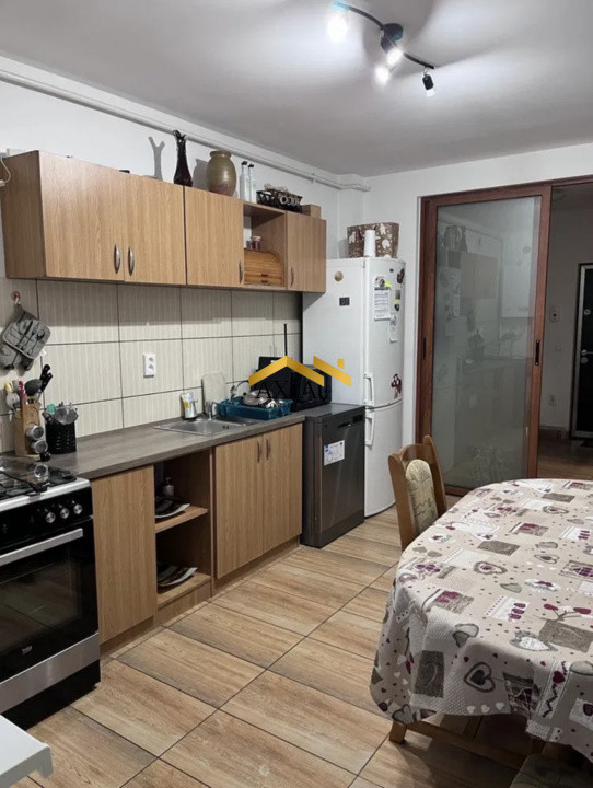 Apartament 2 camere, 36 mp utili + balcon închis – Zona Terra,  Floresti 