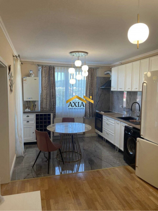 Apartament 3 camere și parcare inclusă în preț - zona Avram Iancu, Florești 