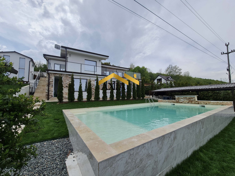 Casa individuală cu piscină - zona Feleacu, Cluj