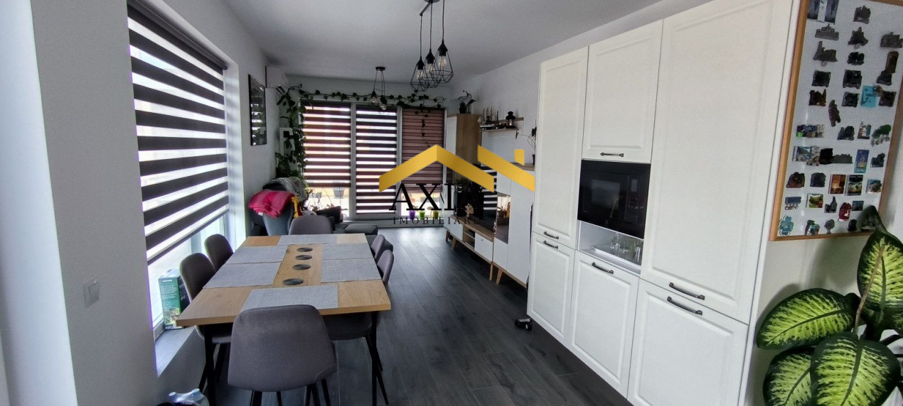 Penthouse de vânzare 3 camere, 63 mp, 88 mp, terasa, zona Cetatii!