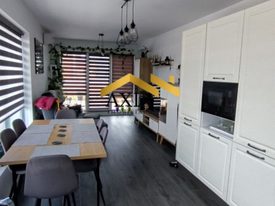 Penthouse de vânzare 3 camere, 63 mp, 88 mp, terasa, zona Cetatii!