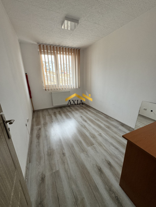 Apartament 3 camere, zona Fagului!