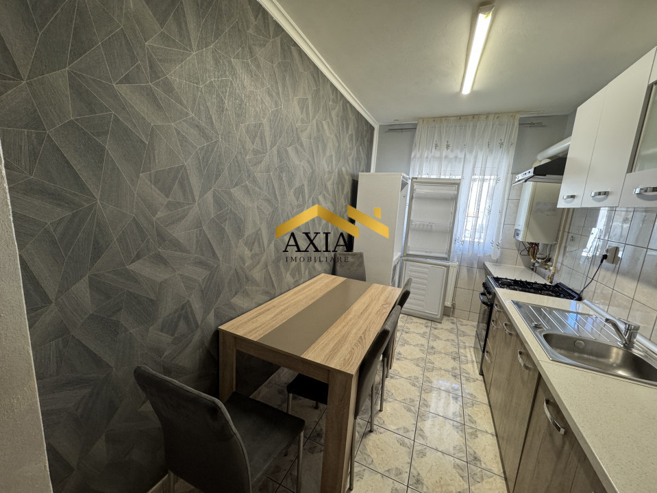 Apartament 2 camere, zona Eroilor!