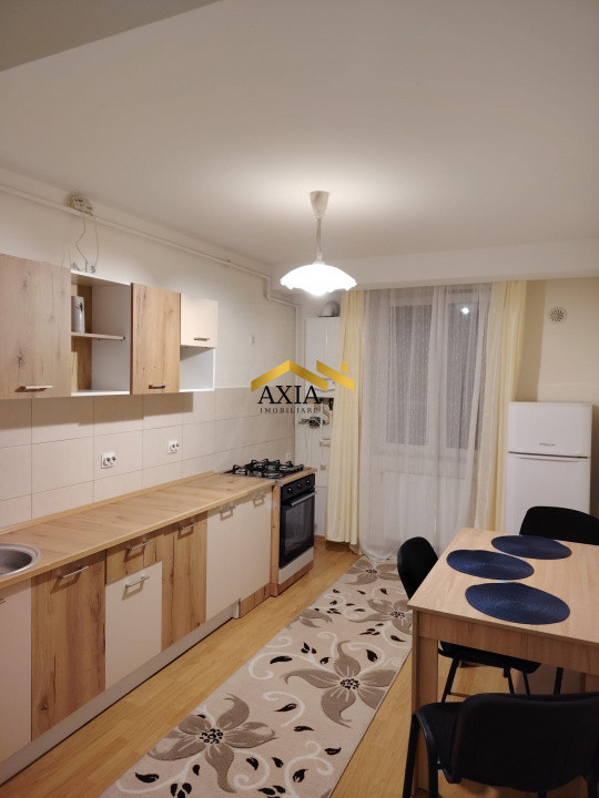 Apartament 2 camere, zona Eroilor!