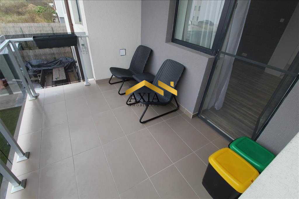 Apartament 3 camere, 67 mp, zona Vivo!