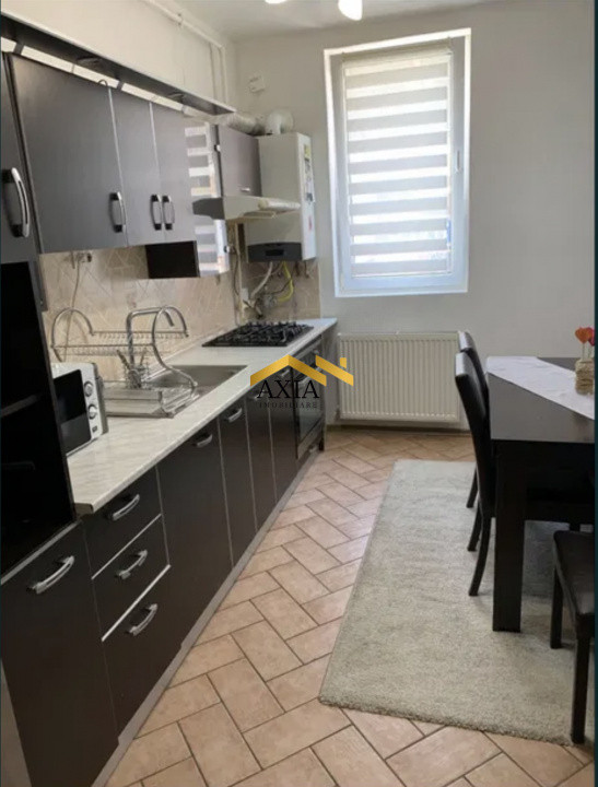 Apartament 2 camere decomandat, cu balcon generos – zona Eroilor