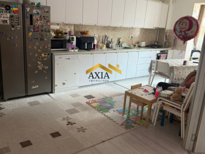 Apartament 3 camere, 68 mp, zona Florilor!