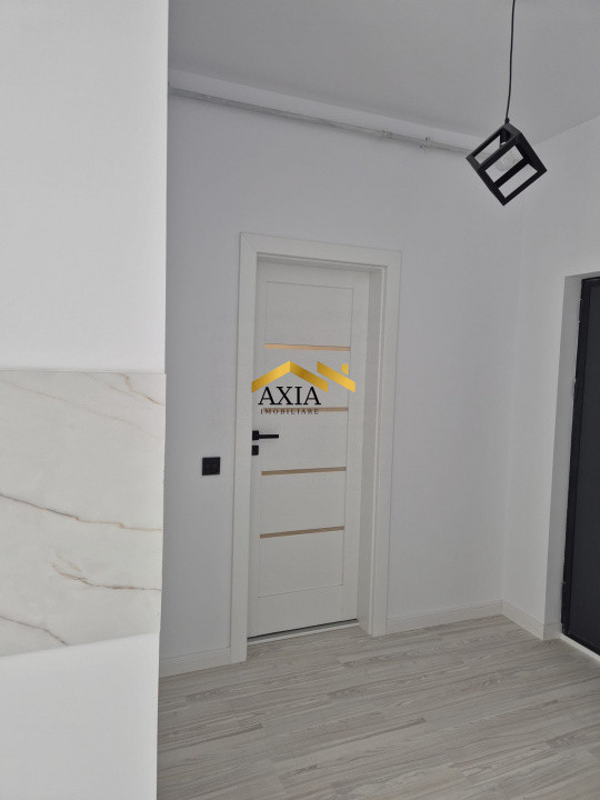 Apartament modern 2 camere, finisat, balcon generos – Zona Cetății, Floresti
