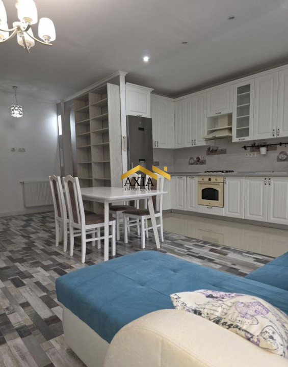 Apartament 3 camere, 74 mp, parcare proprie – Sub Cetate, Florești