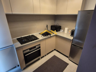 Apartament tip studio, zona Metro!