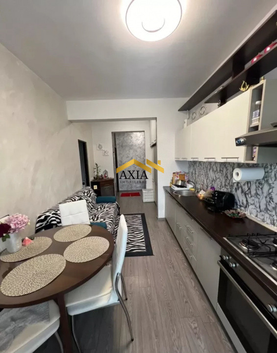 Apartament 3 camere- zona Porii, Florești