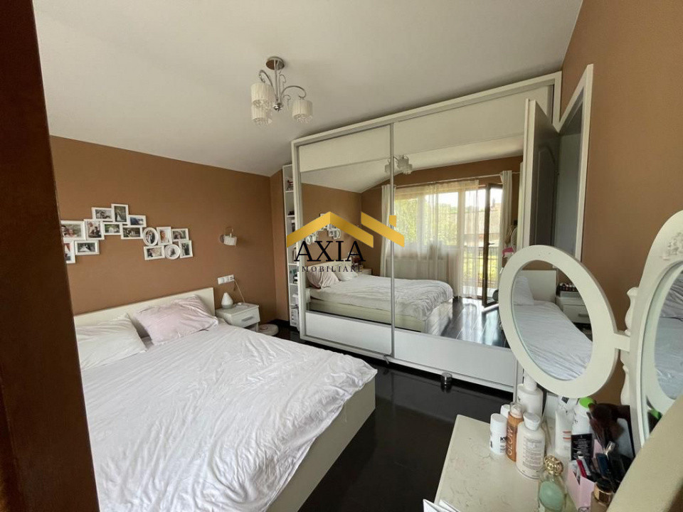 Casă tip duplex de vânzare – Gilău, zonă centrală (3 min de centru)