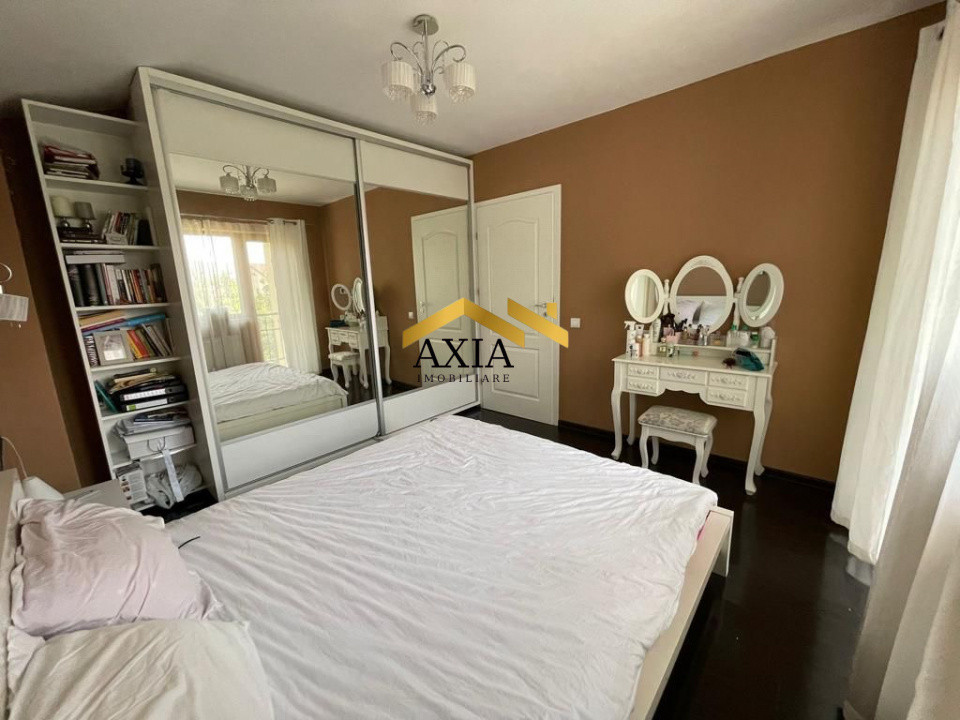 Casă tip duplex de vânzare – Gilău, zonă centrală (3 min de centru)