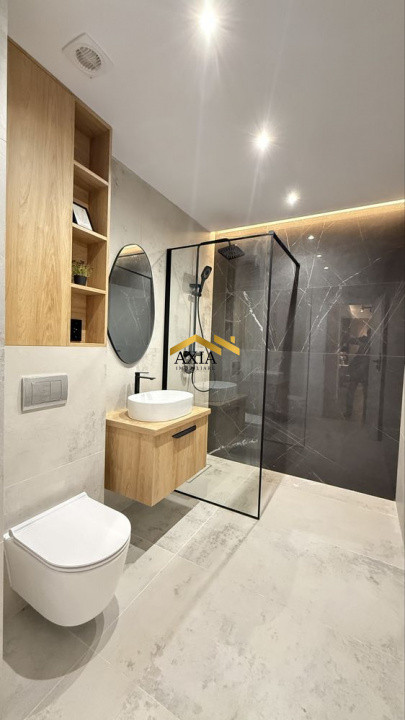 Apartament 2 camere, Ultralux, zona Vivo!