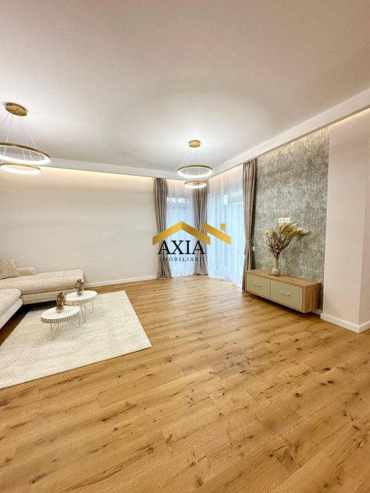 Penthouse de vânzare 3 camere, 90 mp , 3 terase, zona Terra!