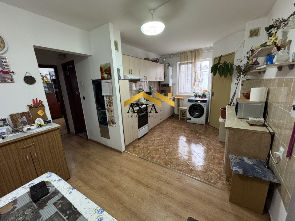 Apartament 3 camere, 66mp, Manastur!