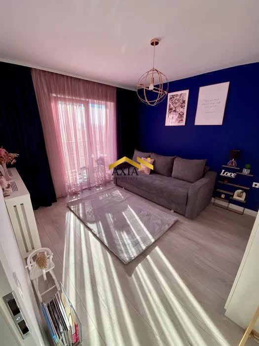 Apartament 3 camere, zona Vivo!