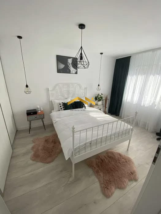 Apartament 3 camere, zona Vivo!