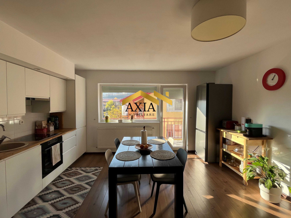 Apartament 3 camere, 64 mp, Eroilor!