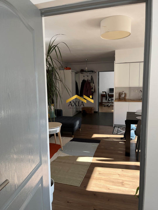 Apartament 3 camere, 64 mp, Eroilor!