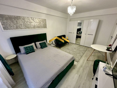 	Apartament luminos cu balcon și parcare subterană disponibilă 🚗✨