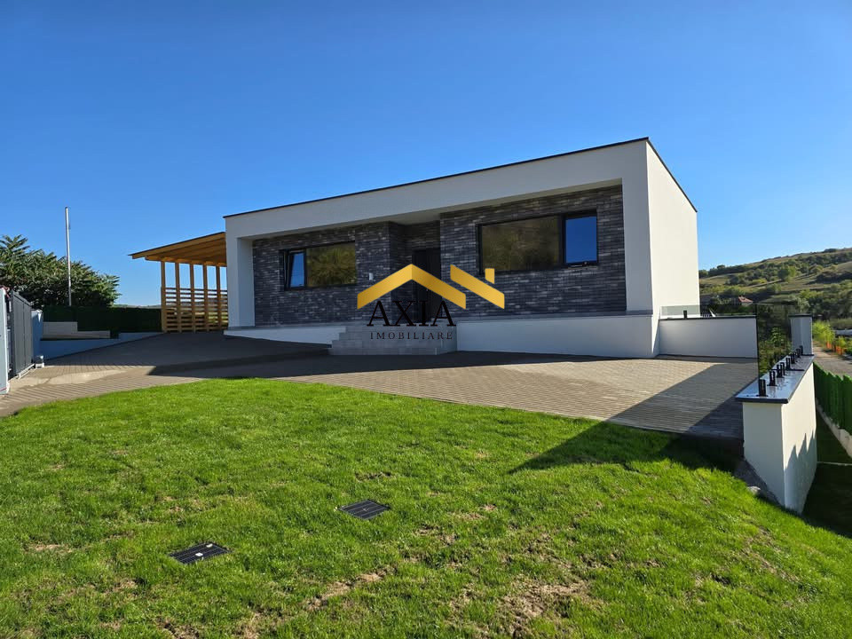 Casa individuală, 4 camere, zona Baciu!