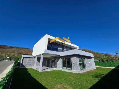 Casa individuală, 4 camere, zona Baciu!