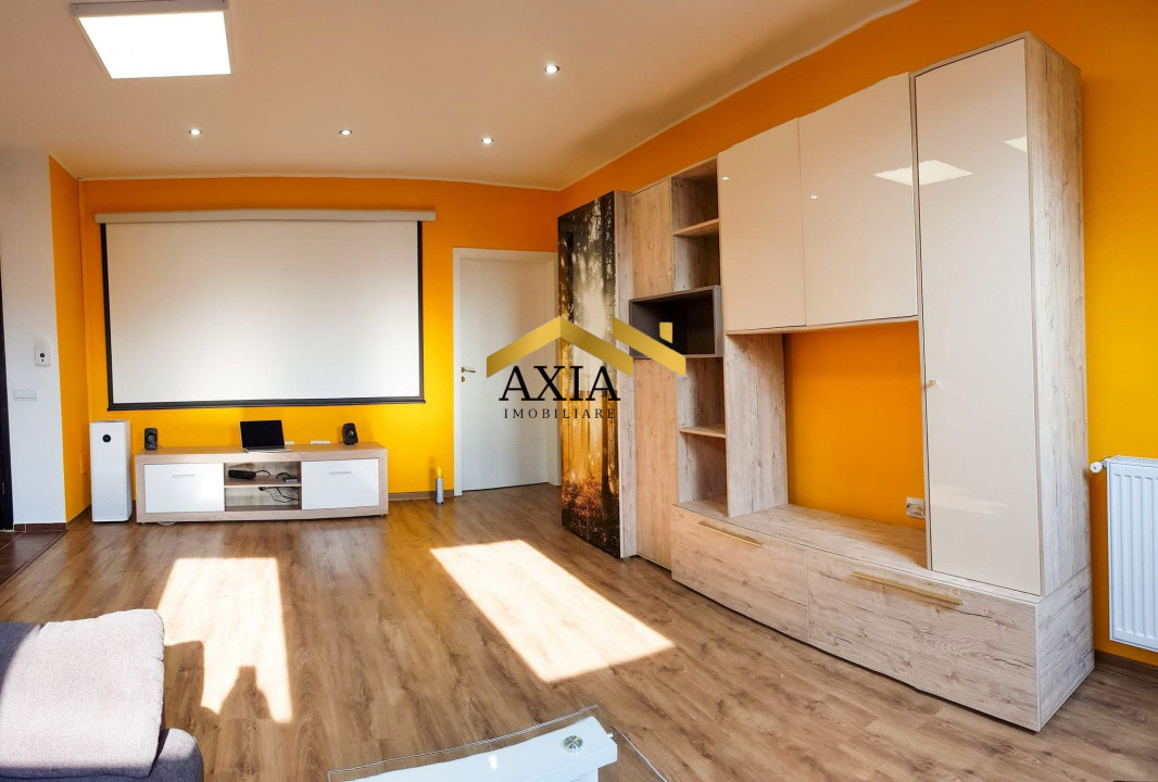 Apartament de închiriat, 4 camere 85 mp, Florilor!