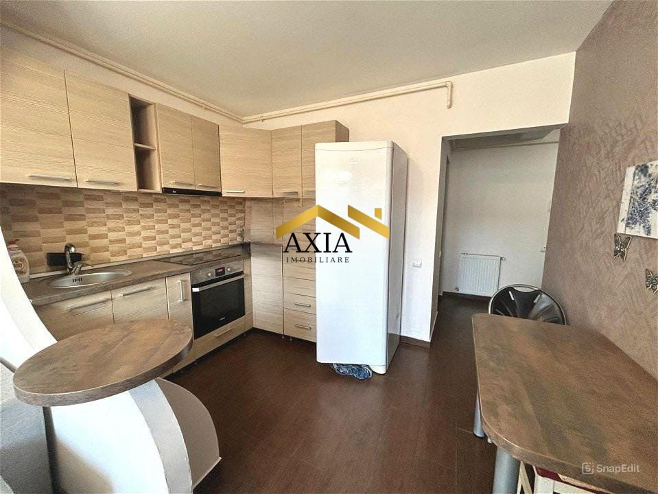 Apartament 2 camere, zona Cetatii!
