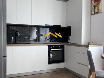 Apartament 3 camere, zona Vivo/Columna!