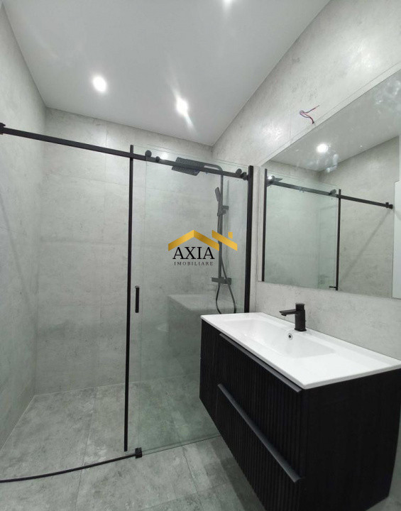 Apartament 2 camere | Bloc nou | Zona Eroilor | Parcare subterană