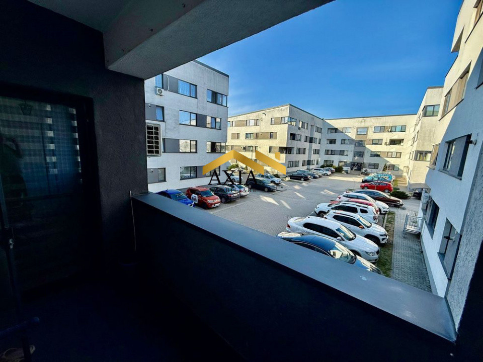 🏡 Apartament 3 camere cu balcon și parcare inclusă!