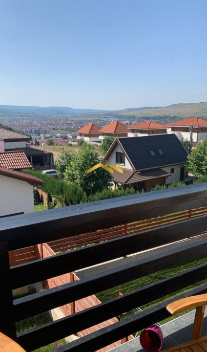 Casă tip duplex premium și priveliște panoramică– zona Narciselor/Vivo