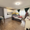 Apartament 3 camere, curte proprie, parcare inclusă – mobilat și utilat