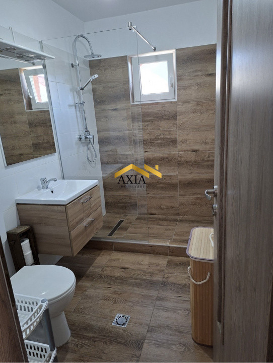 Apartament 2 camere decomandate, zona Eroilor Florești + parcare