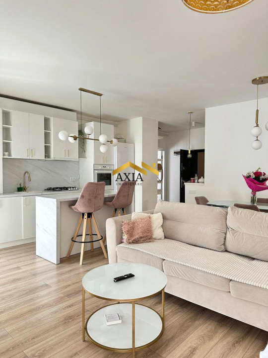 Apartament 2 camere, zona Razoare!