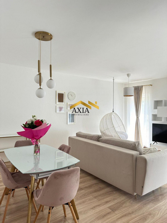 Apartament 2 camere, zona Razoare!