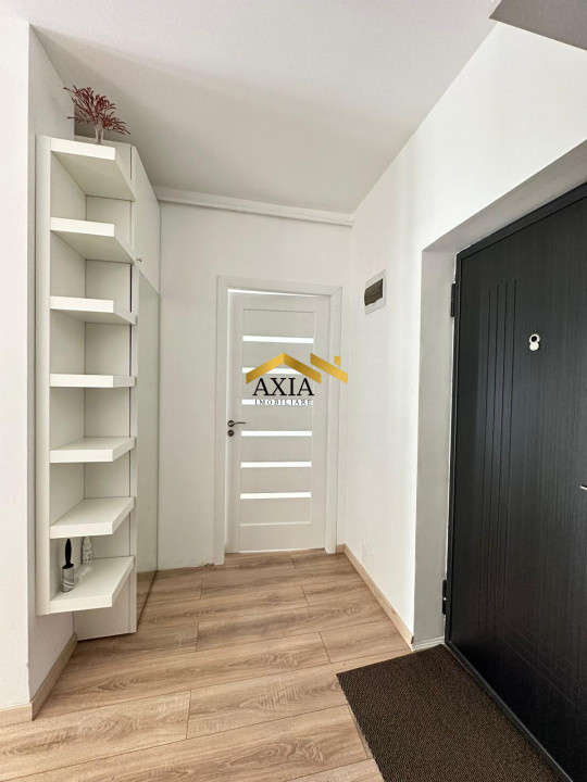 Apartament 2 camere, zona Razoare!