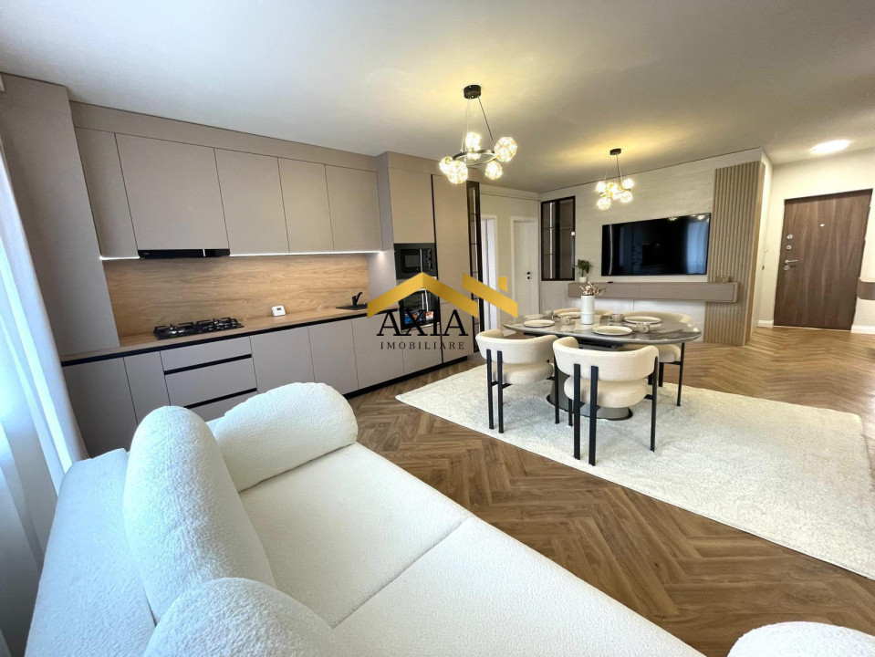 Apartament 3 camere, Ultralux, zona Cetatii!