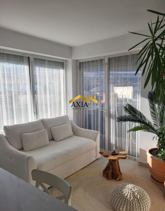 Apartament 3 camere, zonă centrală Cetății, mobilat complet, etaj 1