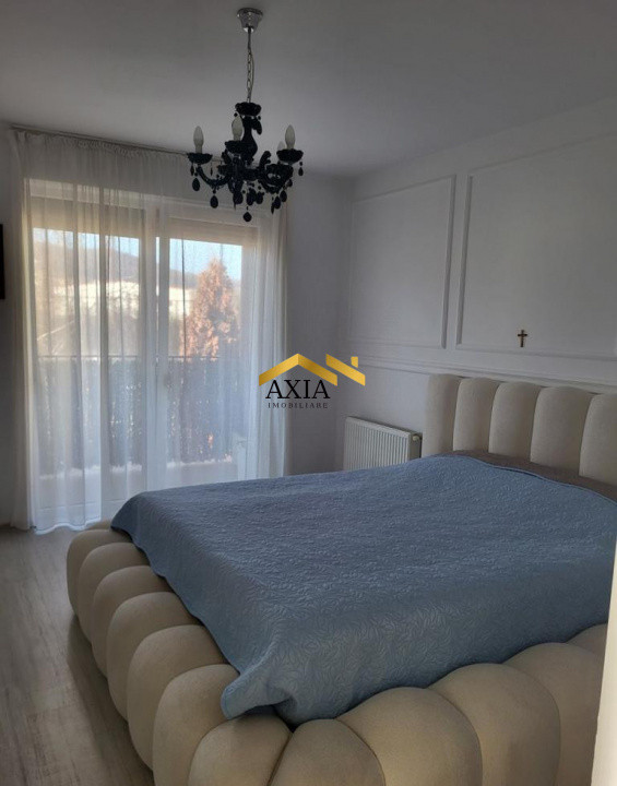 Apartament 3 camere, zonă centrală Cetății, mobilat complet, etaj 1