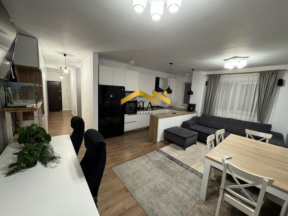 Apartament 3 camere, 71 mp, terasa 37 mp, zona Vivo!