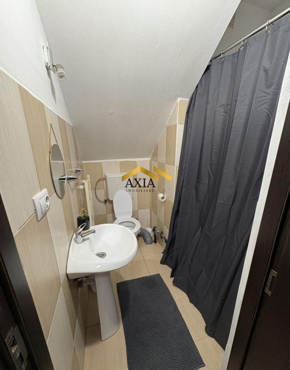 Casă individuală de vânzare în cartierul Europa- zonă exclusivă de case