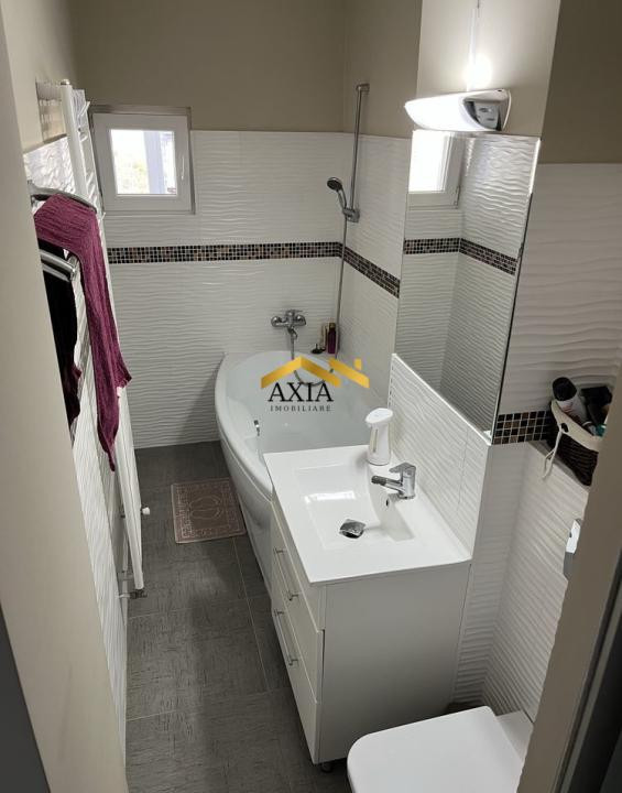 Apartament 3 camere decomandate, lift, 79 mp, 2 băi, 2 balcoane, Calea Mănăștur